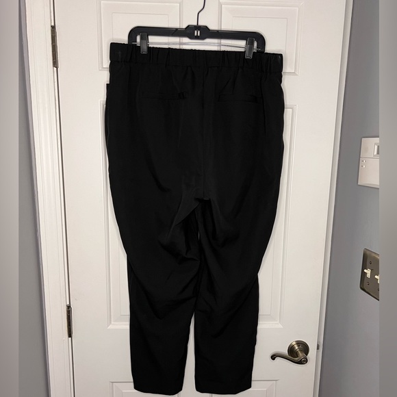 Eloquii Pull-On Center Seam Trousers in Black Size 18 - Picture 2 of 5